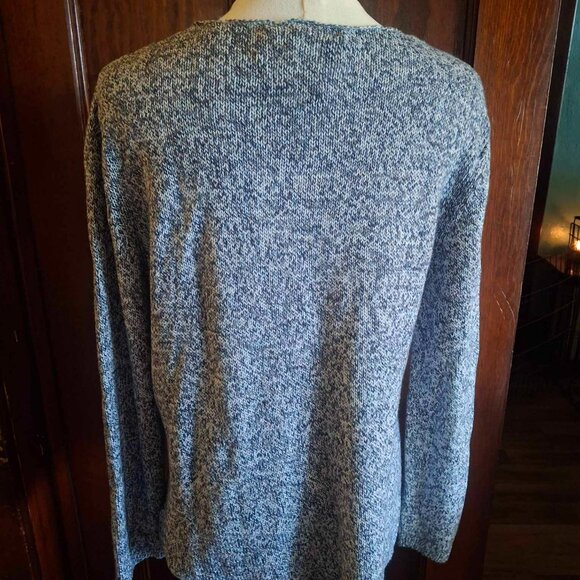 Collection L Sweater - Picture 3 of 6